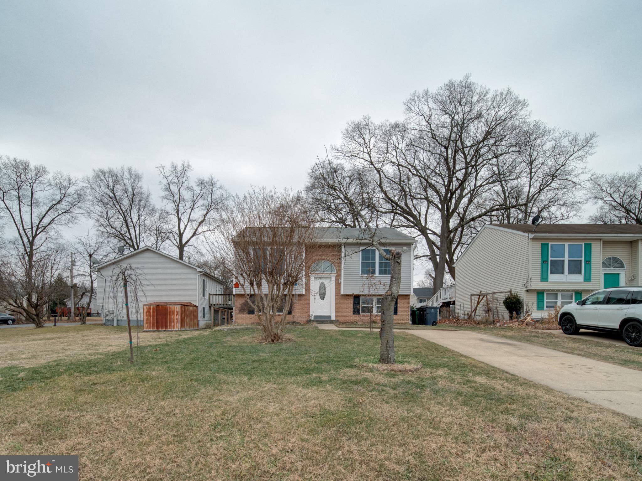 8617 Chestnut Ridge Drive Laurel, MD 20707 - Photo 2 of 40