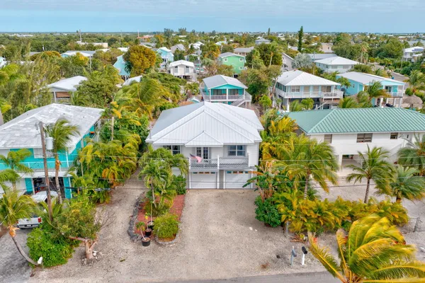 $899,000 | 153 Peg Leg Lane, Cudjoe, FL 33042