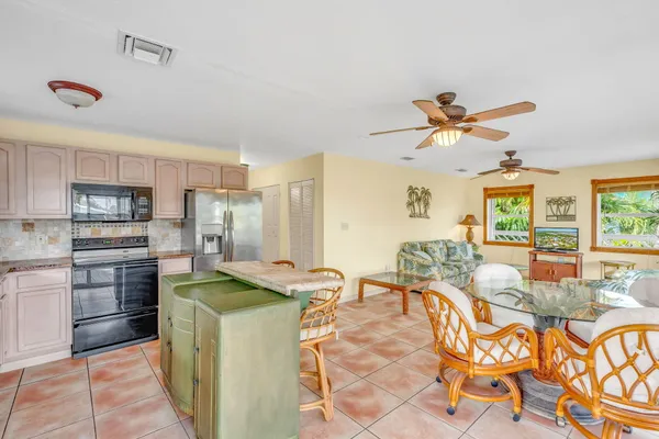 $899,000 | 153 Peg Leg Lane, Cudjoe, FL 33042
