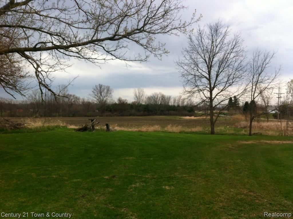 3765 South Phillips Road Kingston, MI 48741 - Photo 27 of 40 038.jpg