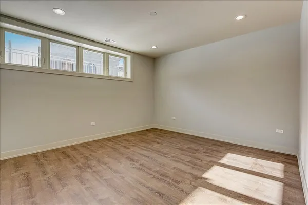 $2,750 | 6456 South Woodlawn Avenue, Unit 1C, Chicago, IL 60637