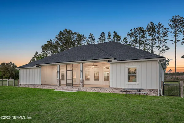 $750,000 | 7206 T And G Farm Lane, Macclenny, FL 32063