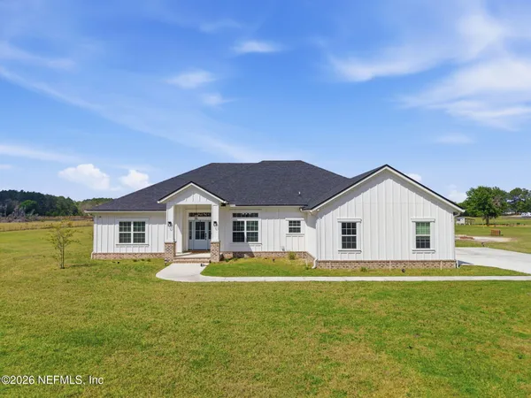 $750,000 | 7206 T And G Farm Lane, Macclenny, FL 32063
