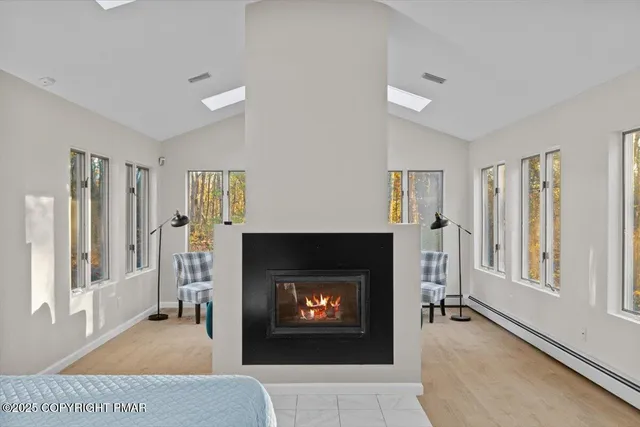 $799,000 | 23 Sleepy Hollow Lane, East Stroudsburg, PA 18302