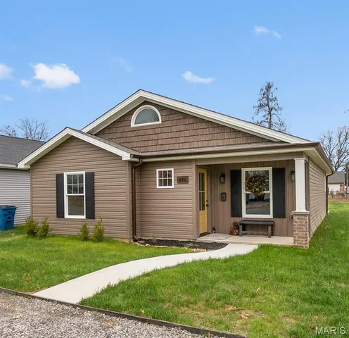 $194,900 | 416 Cook Avenue, Chaffee, MO 63740