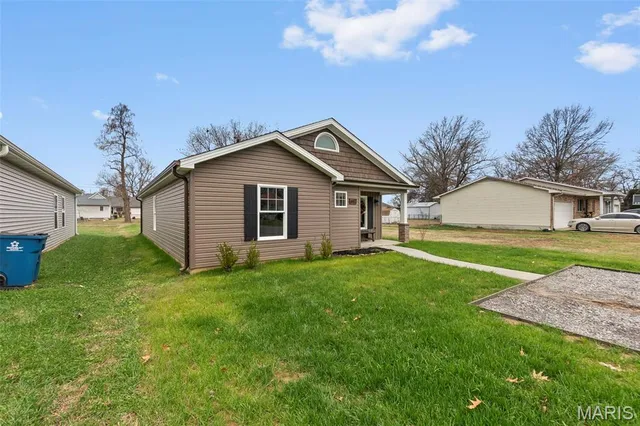 $194,900 | 416 Cook Avenue, Chaffee, MO 63740
