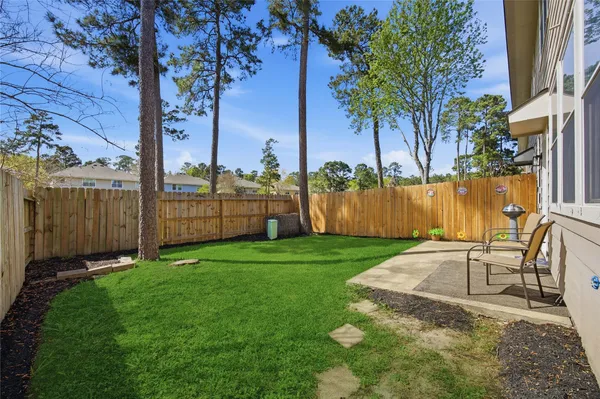 $1,795 | 59 East Stedhill Loop, The Woodlands, TX 77384