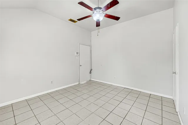 $1,400 | 22130 Jay Drive, Spring, TX 77373