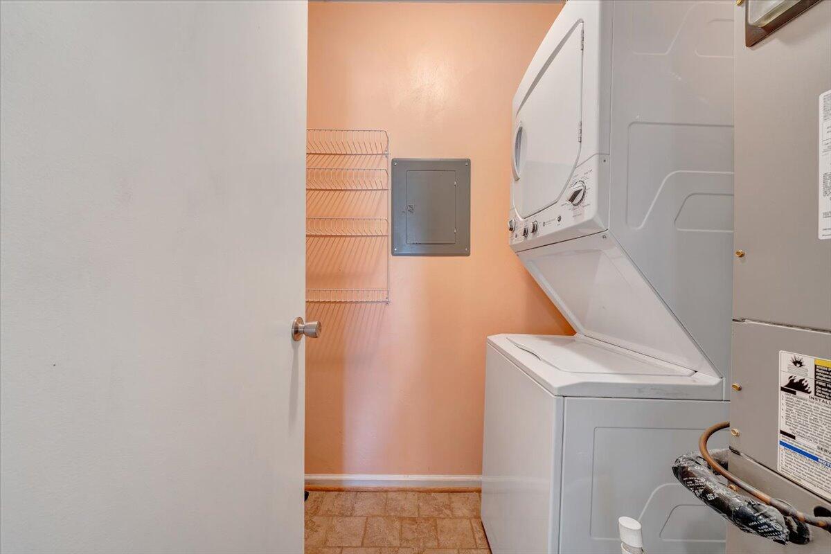 2447 Post Oak Road Salem, VA 24153 - Photo 23 of 45 22-MIB02160