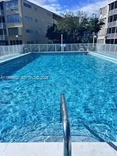 $2,100 | 1670 Northeast 191st Street, Unit 4033, Miami, FL 33179