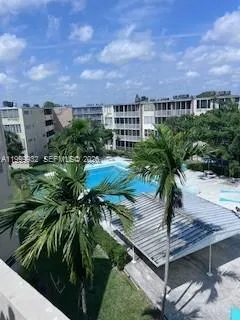 $2,100 | 1670 Northeast 191st Street, Unit 4033, Miami, FL 33179