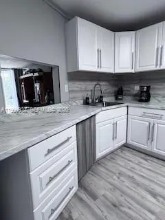 $2,100 | 1670 Northeast 191st Street, Unit 4033, Miami, FL 33179