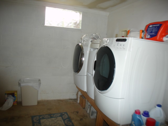 3777 Shutterlee Mill Road Staunton, VA 24401 - Photo 17 of 24 a utility room with dryer and washer