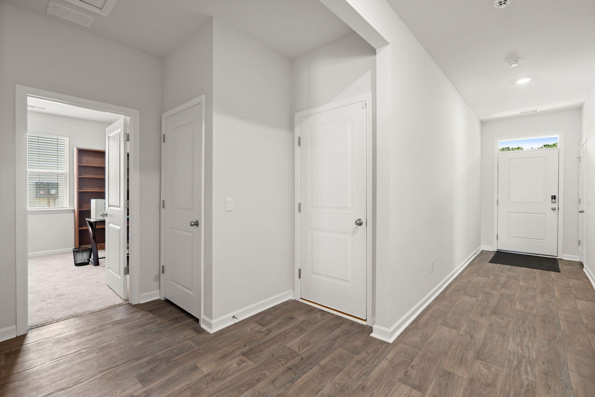 116 William Clark Boulevard Santee, SC 29142 - Photo 4 of 29 4