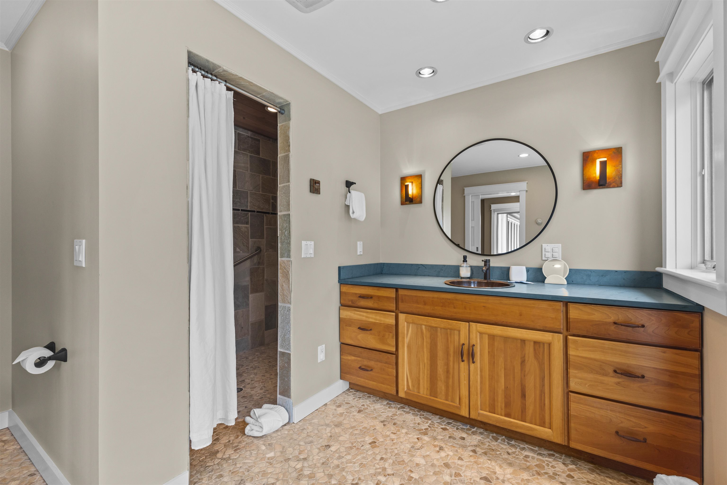 214 Upper Hollow Road Stowe, VT 05672 - Photo 33 of 50 Gallery Image 33