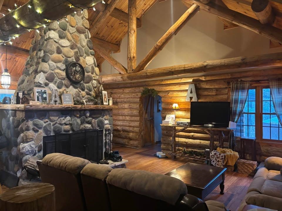 W5445 Loomis Road Porterfield, WI 54159 - Photo 5 of 32
