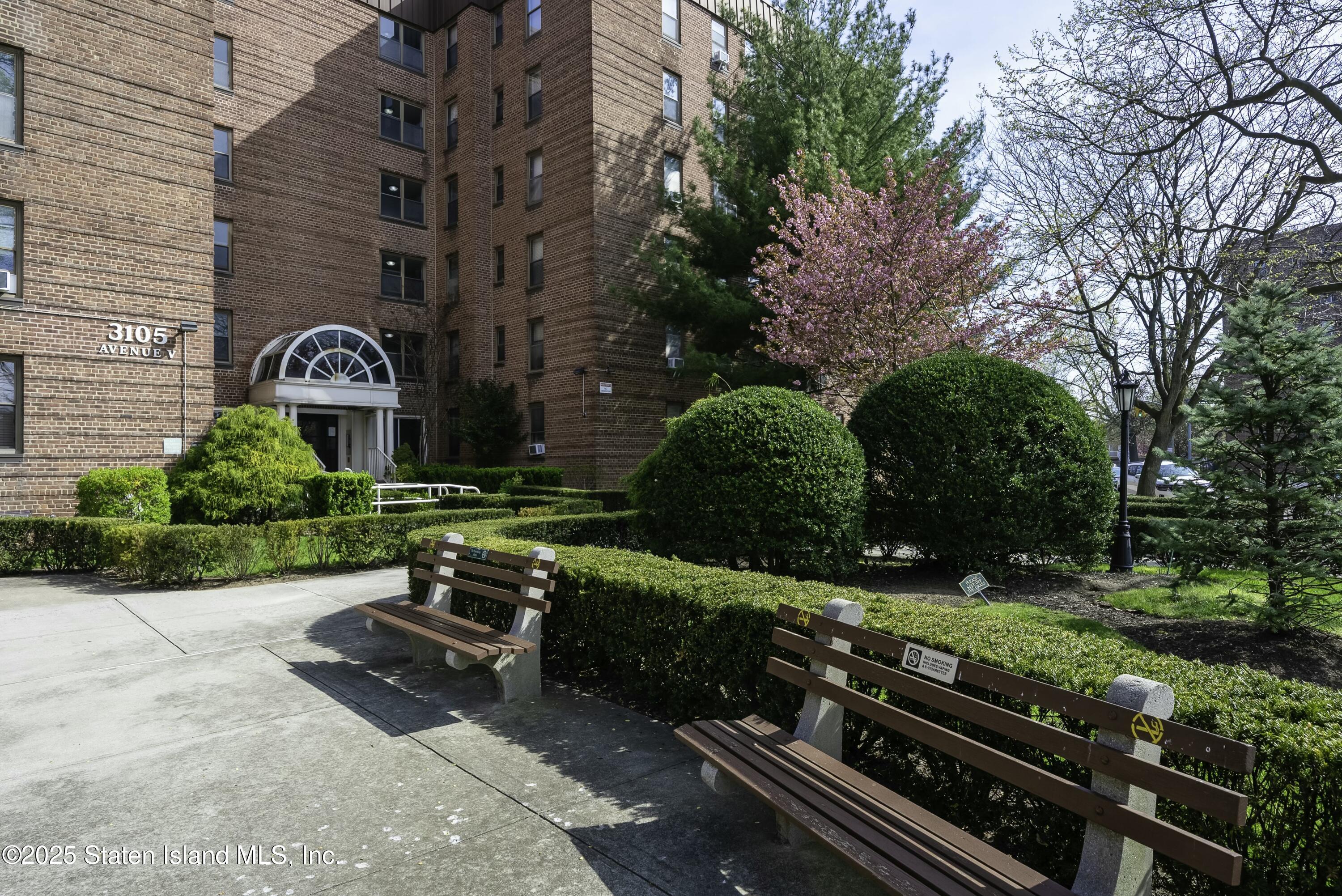 3105 Ave V, Unit 1F Brooklyn, NY 11229 - Photo 2 of 19 a view of a garden with chairs and a yard