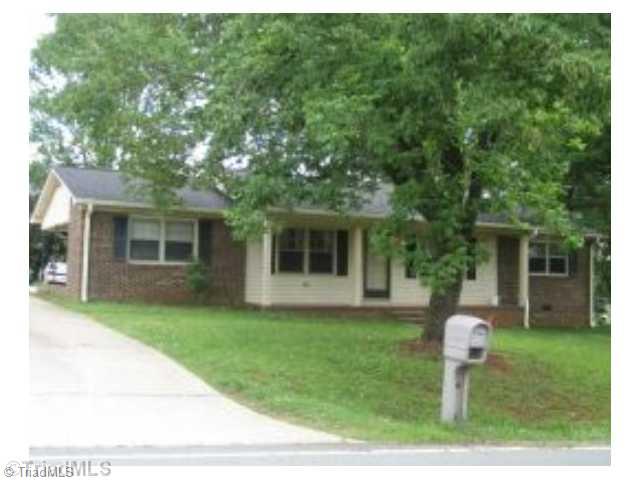 502 Ivey Road Graham, NC 27253 - Photo 2 of 3 Exterior Front.