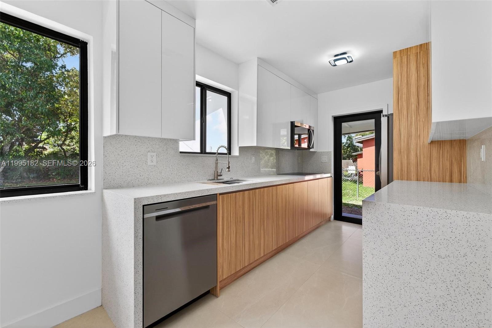 11530 Southwest 138th Street Miami, FL 33176 - Photo 11 of 37