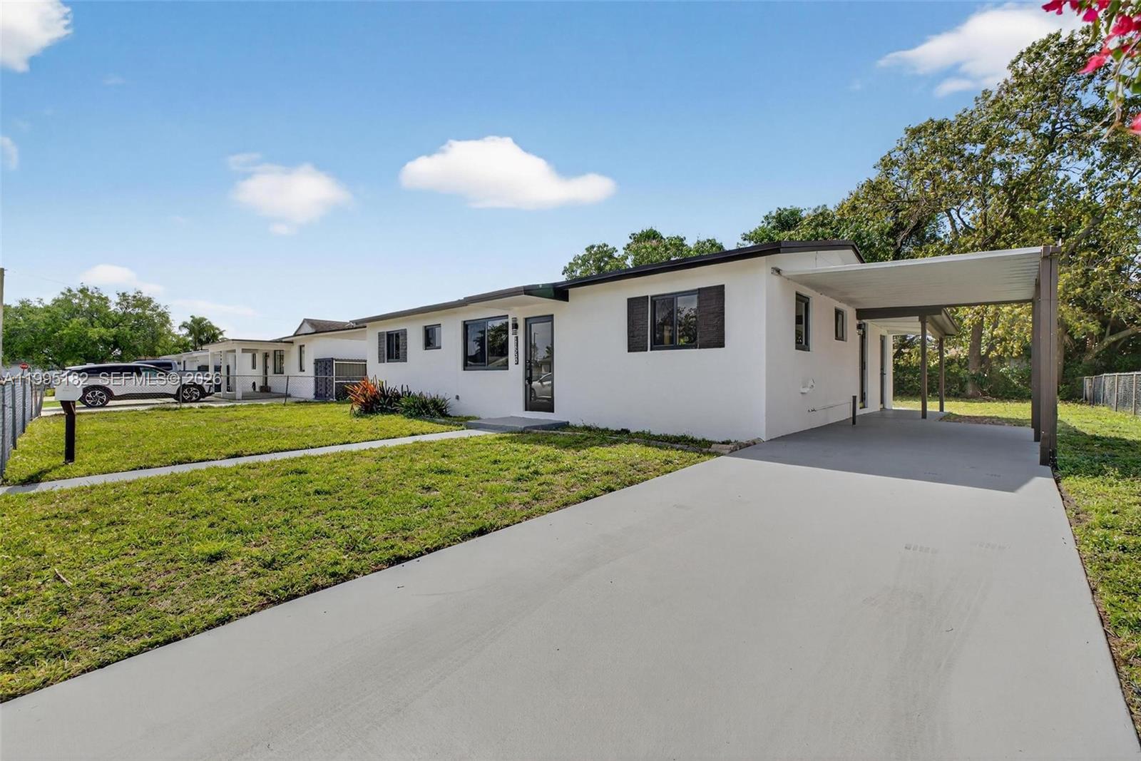 11530 Southwest 138th Street Miami, FL 33176 - Photo 4 of 37