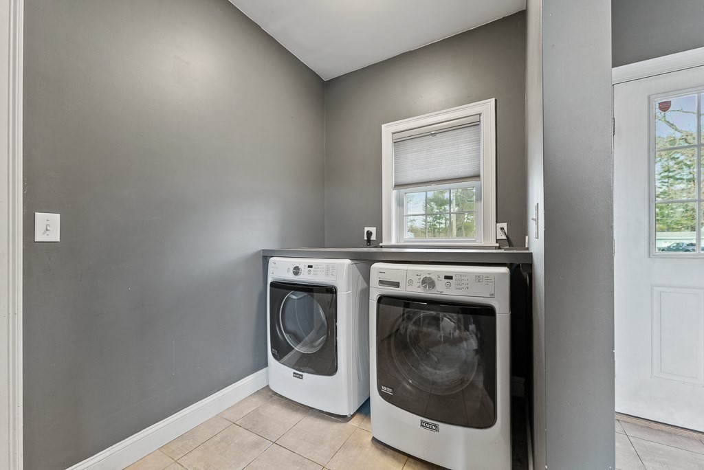10 Furrowtown Road Westfield, MA 01085 - Photo 13 of 42