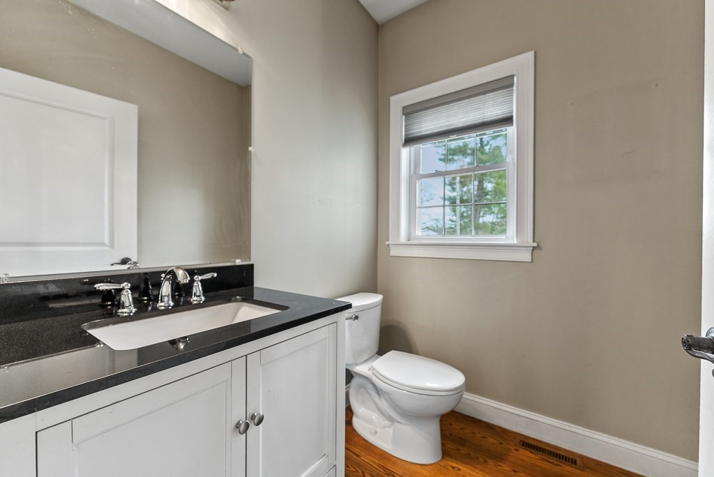 10 Furrowtown Road Westfield, MA 01085 - Photo 14 of 42