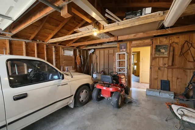 $130,000 | 501 West 1st Street, Hale Center, TX 79041