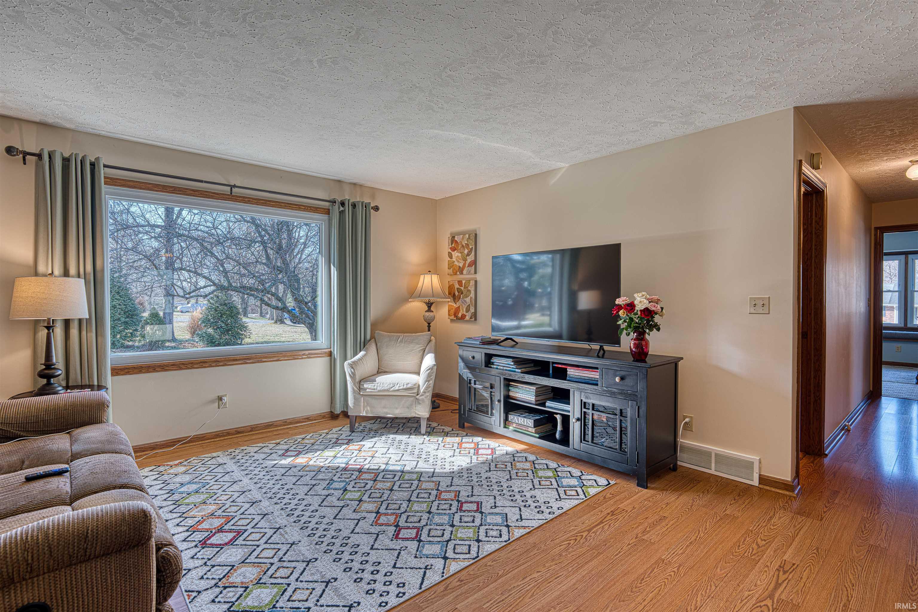 1879 West 3rd Street Jasper, IN 47546 - Photo 6 of 29