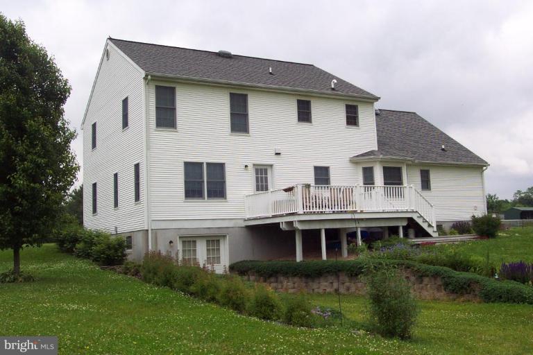 1090 Calvert Road Rising Sun, MD 21911 - Photo 2 of 14 Exterior (Rear)