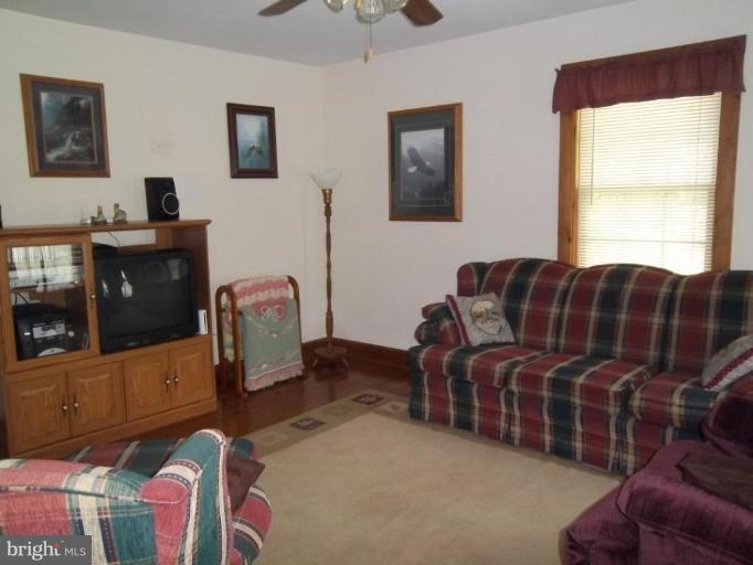 1090 Calvert Road Rising Sun, MD 21911 - Photo 12 of 14 Living Room