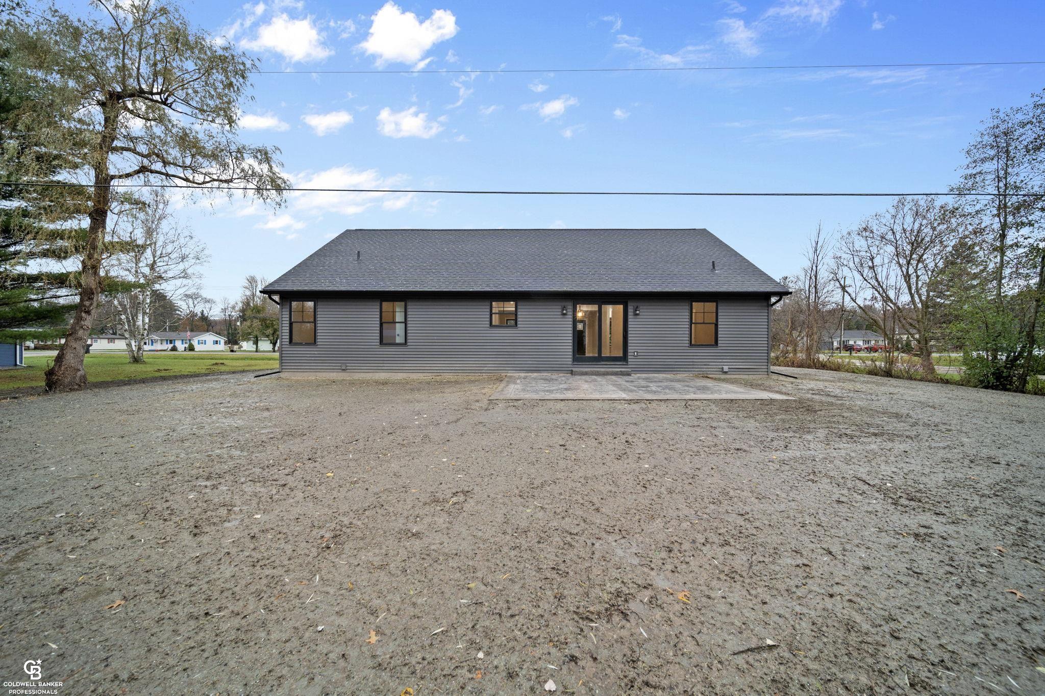 4044 Krafft Road Fort Gratiot, MI 48059 - Photo 35 of 39 50127420-40.JPG