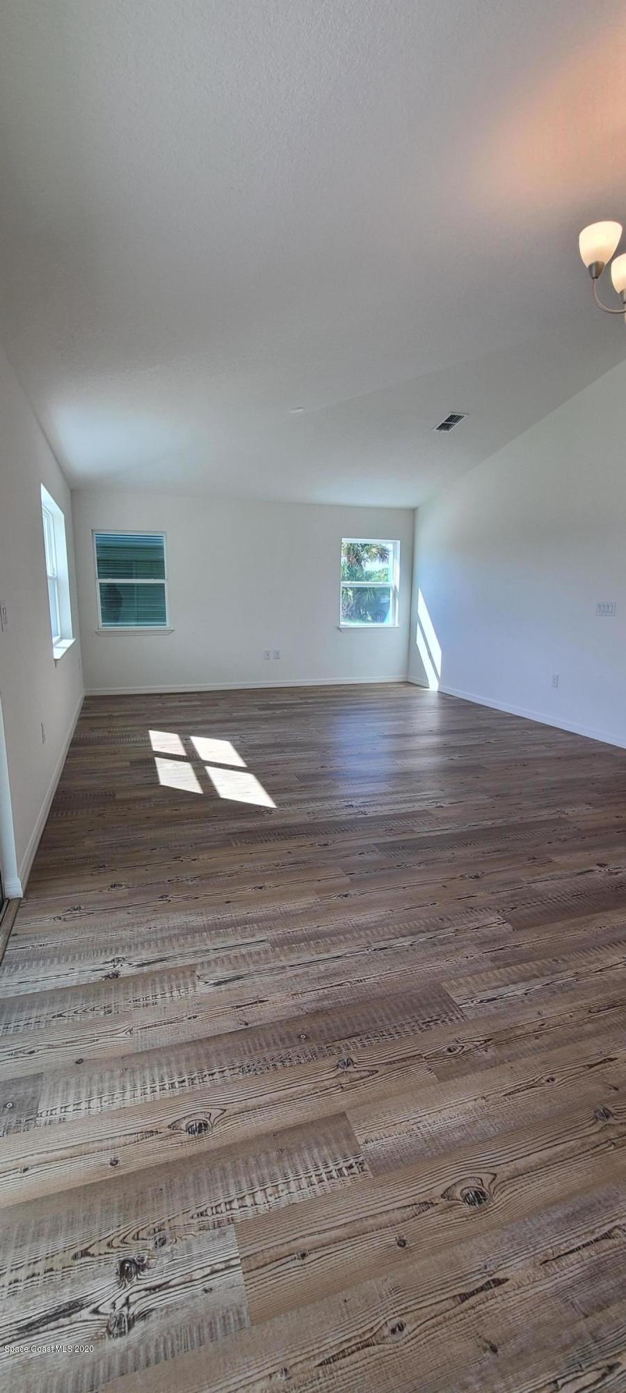 604 Corbin Circle Southwest Palm Bay, FL 32908 - Photo 10 of 29 Acosta B