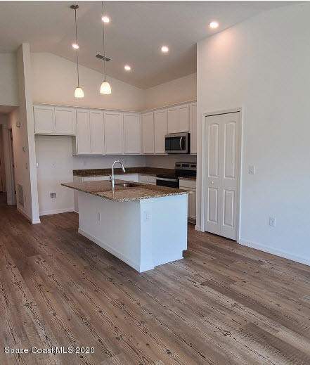 604 Corbin Circle Southwest Palm Bay, FL 32908 - Photo 24 of 29 Lot 112B Kitchen