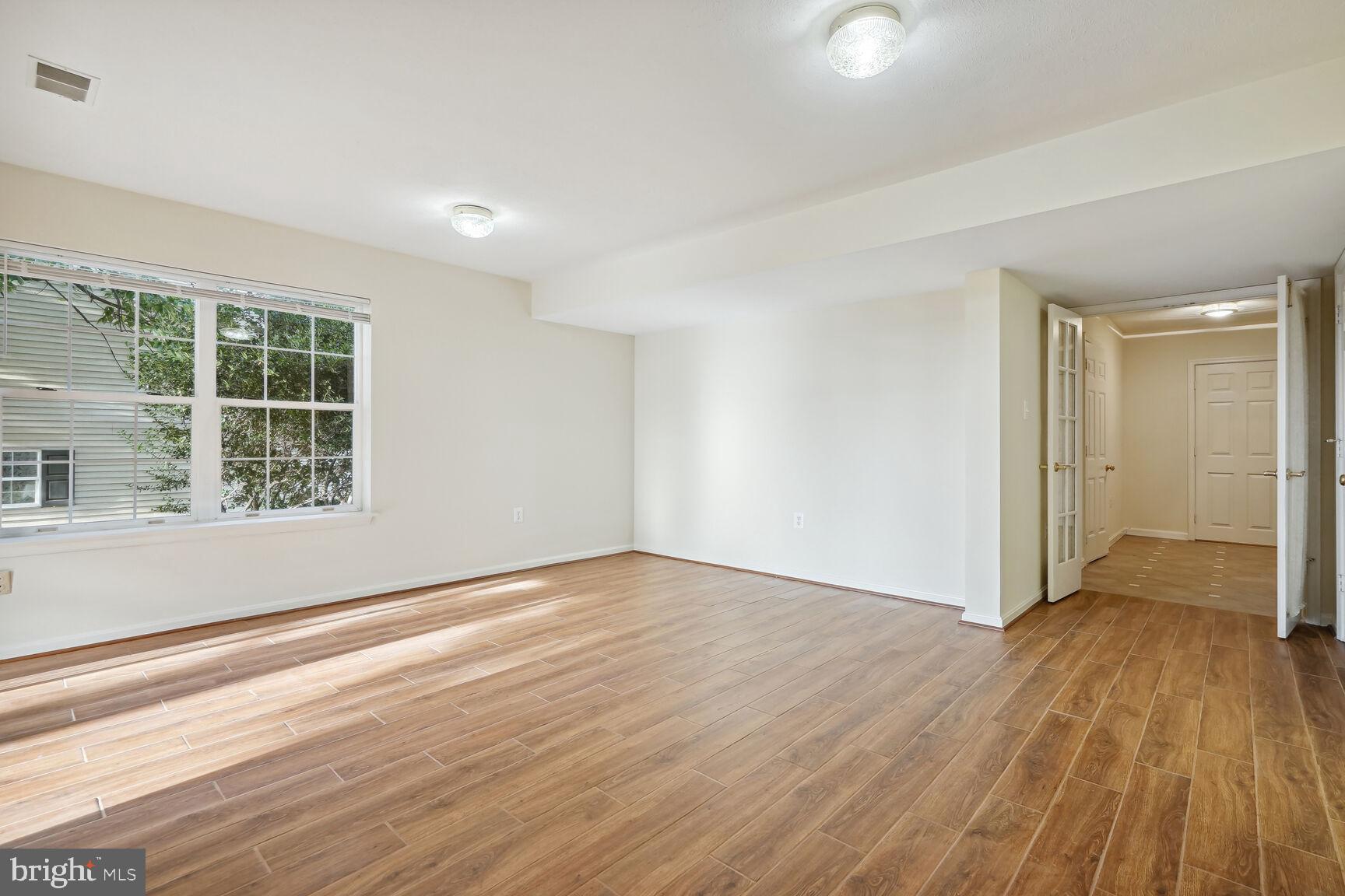 2817 Roesh Way Vienna, VA 22181 - Photo 22 of 30 Plenty of space for recreation or office