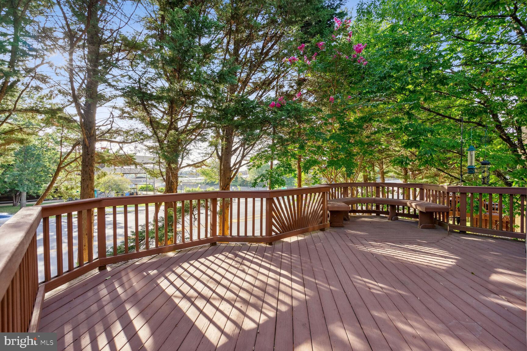 2817 Roesh Way Vienna, VA 22181 - Photo 25 of 30 Nicely stained deck with built in seating