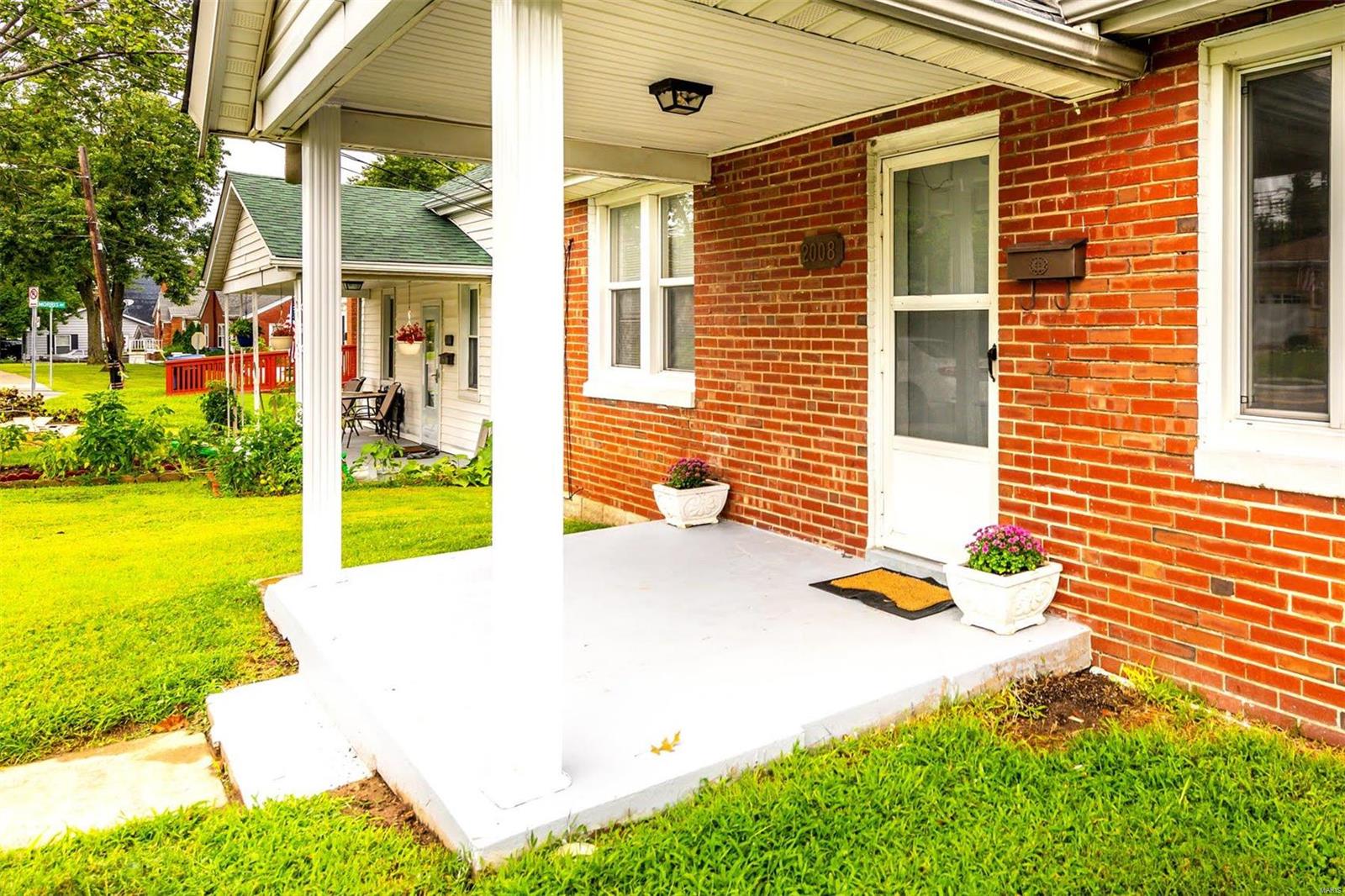 2008 Telegraph Road St. Louis, MO 63125 - Photo 32 of 34 Gallery Image 32
