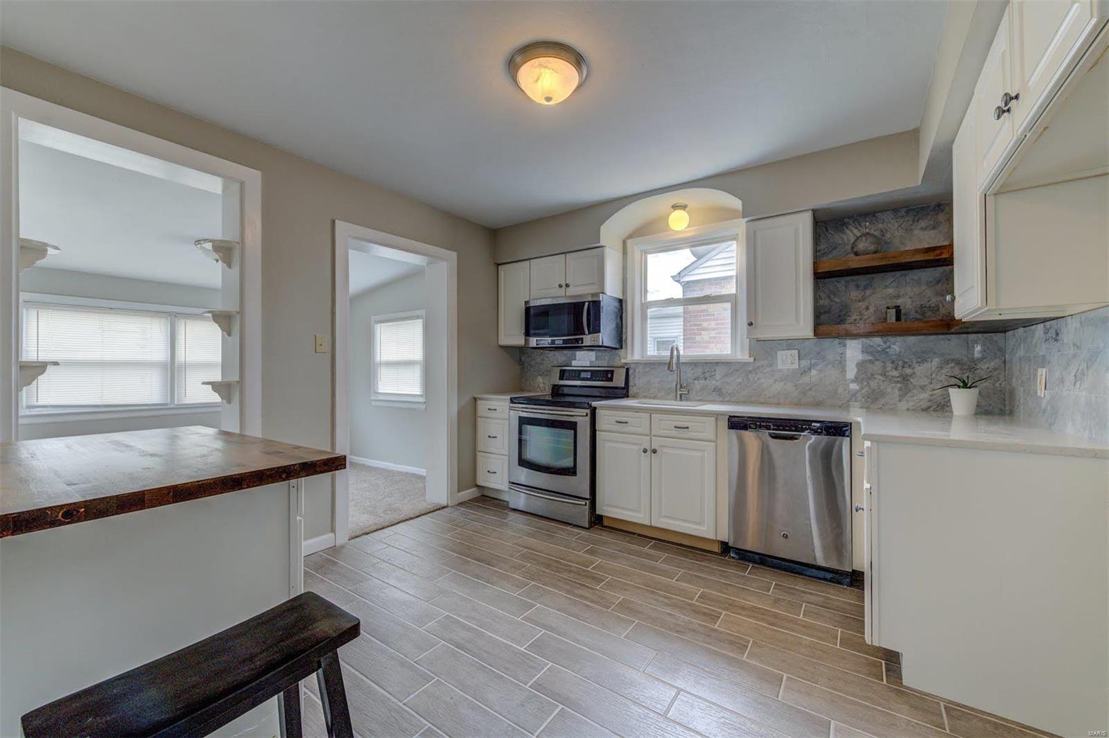 2008 Telegraph Road St. Louis, MO 63125 - Photo 10 of 34 Gallery Image 10