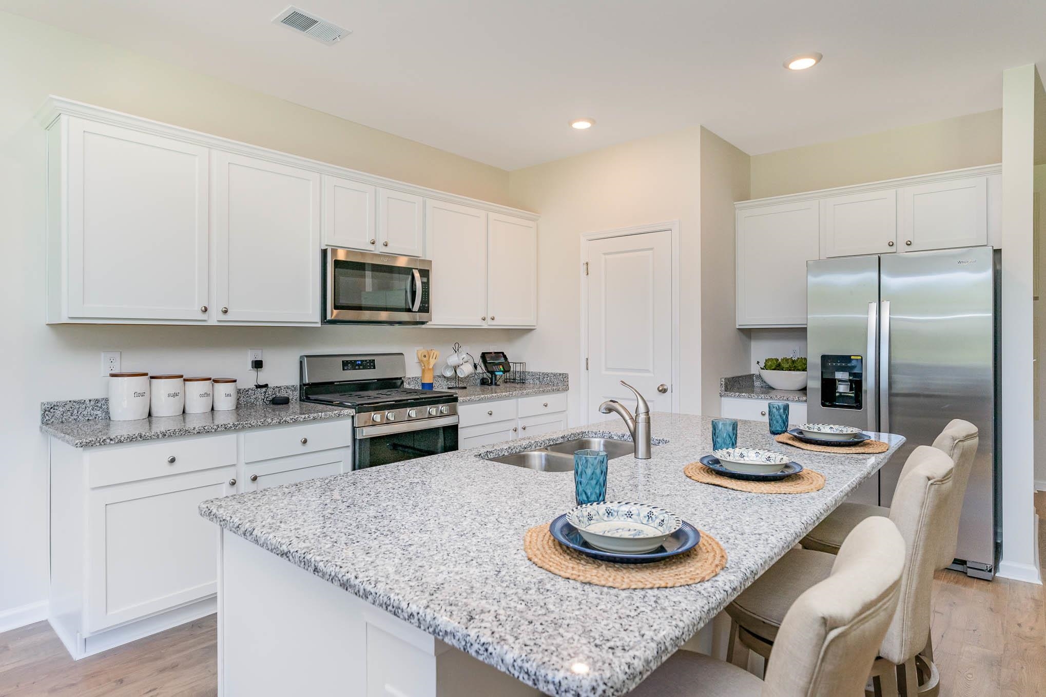 8023 Bear Claw Way Conway, SC 29526 - Photo 5 of 40