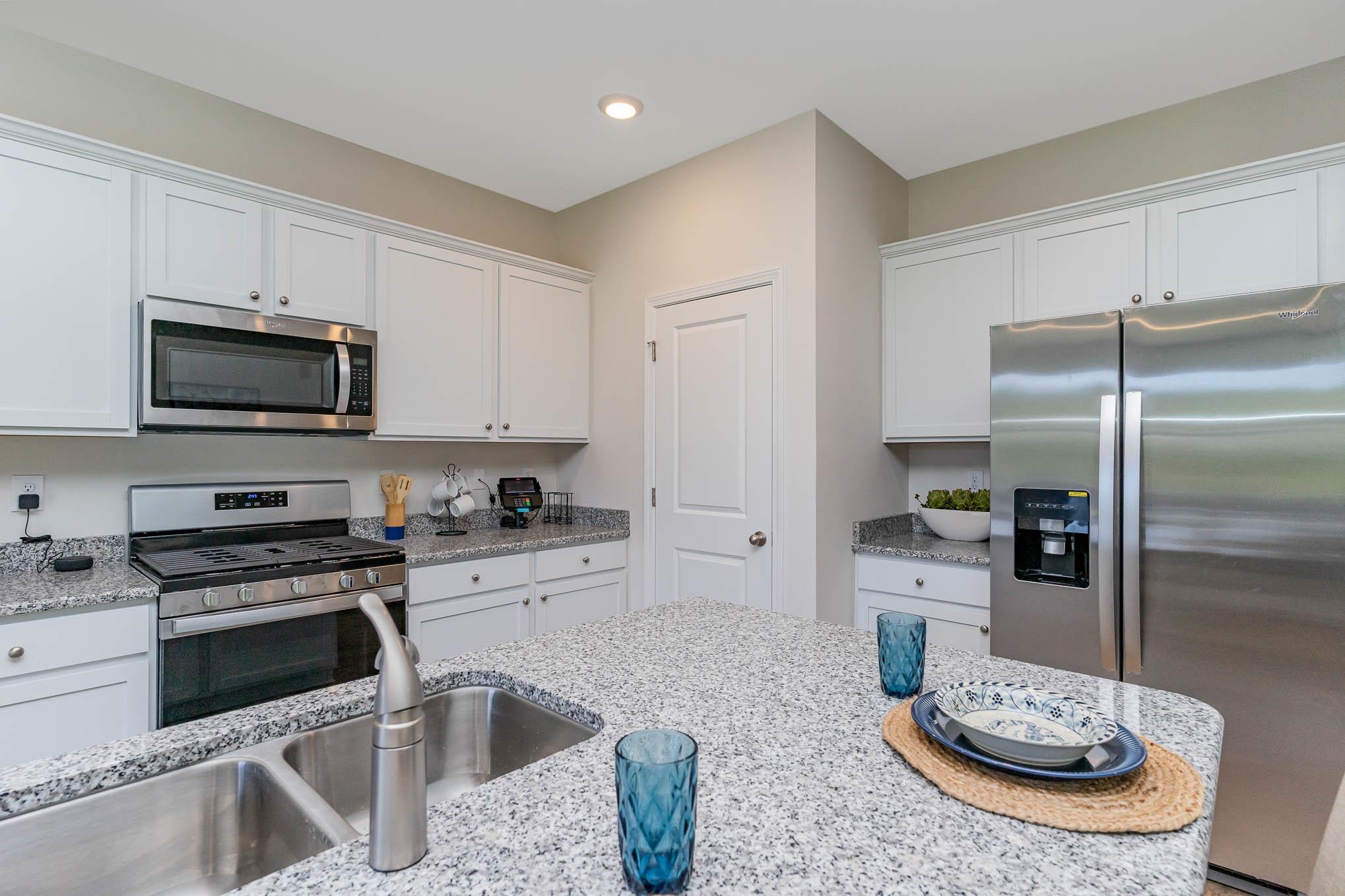 8023 Bear Claw Way Conway, SC 29526 - Photo 7 of 40