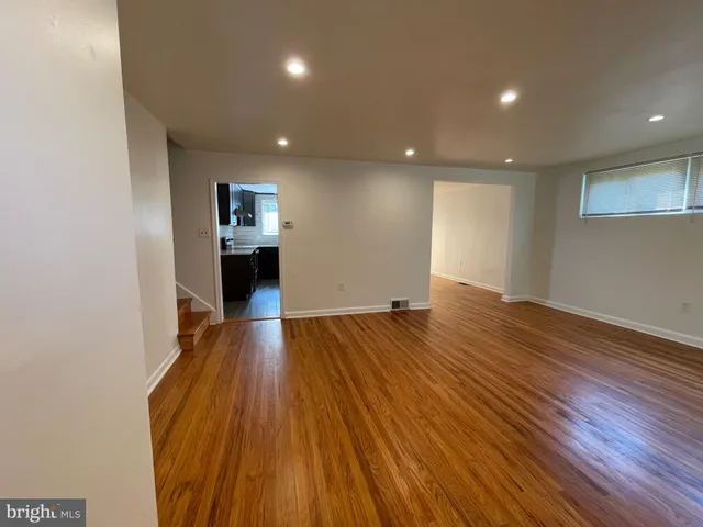 wooden floor in an empty room with wooden floor