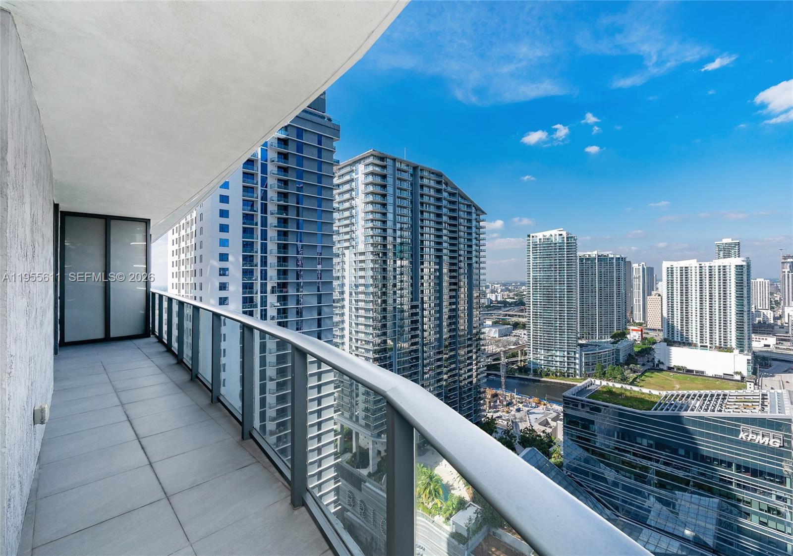 45 Southwest 9th Street, Unit 3401 Miami, FL 33130 - Photo 16 of 36 a view of balcony with city view