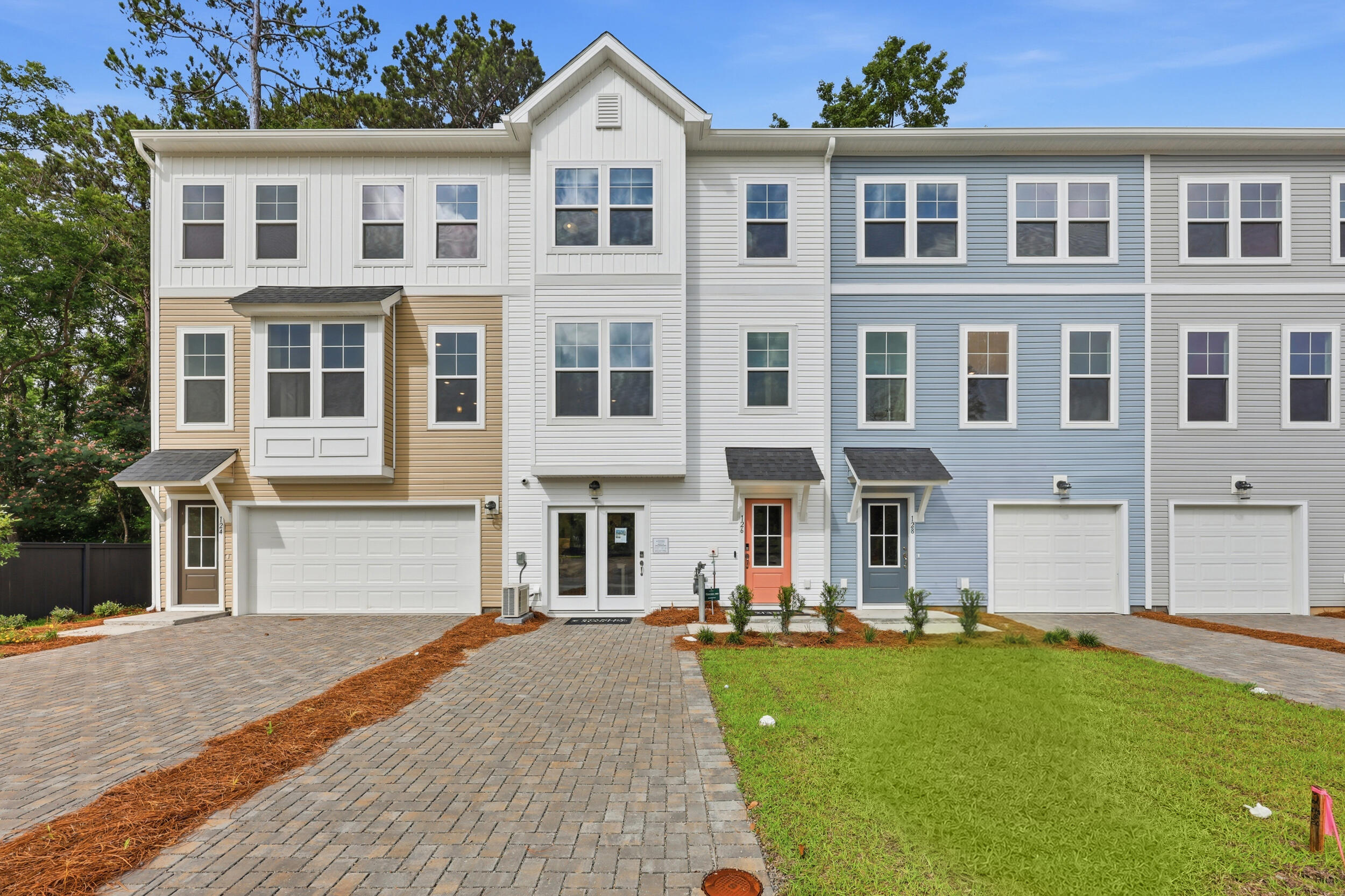 138 Fernbank Road Johns Island, SC 29455 - Photo 3 of 25 1_ru4a0601