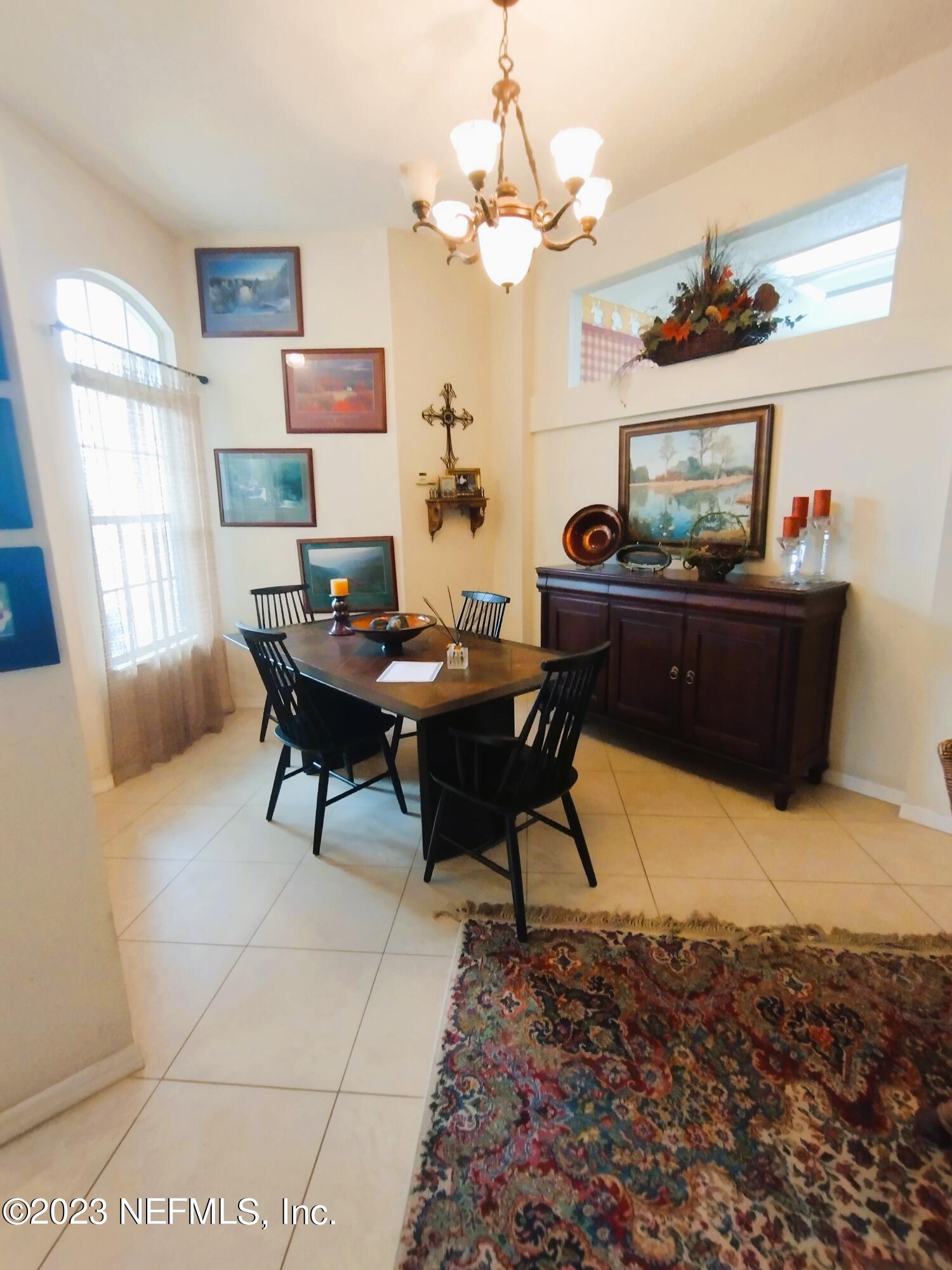 331 Canoe Circle Orange Park, FL 32073 - Photo 4 of 19 dining