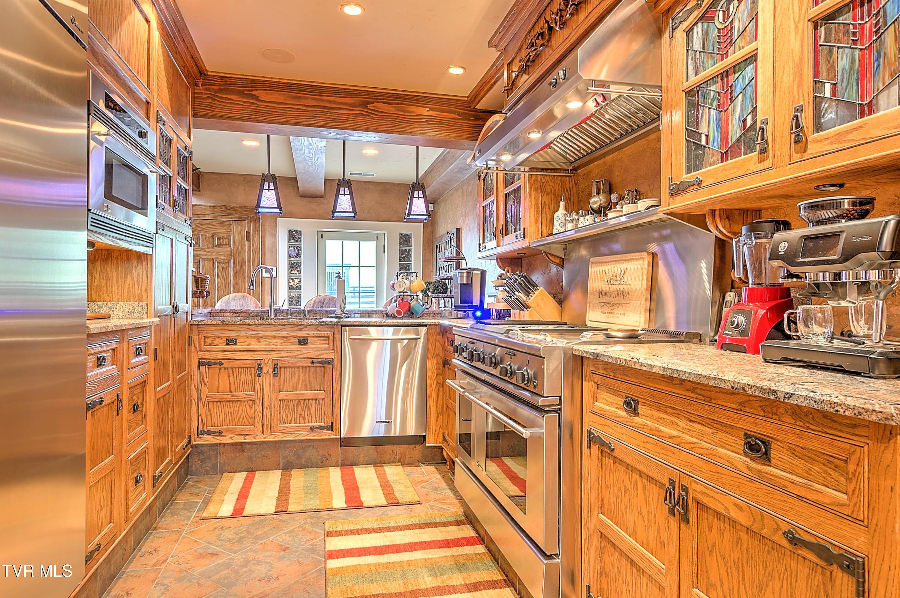 24479 Reflection Lane Abingdon, VA 24210 - Photo 35 of 114 photo_035