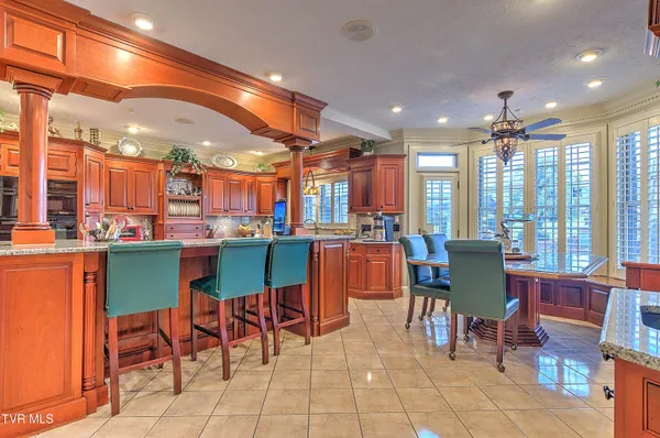 $2,195,000 | 24479 Reflection Lane, Abingdon, VA 24210