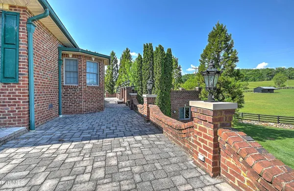 $2,195,000 | 24479 Reflection Lane, Abingdon, VA 24210