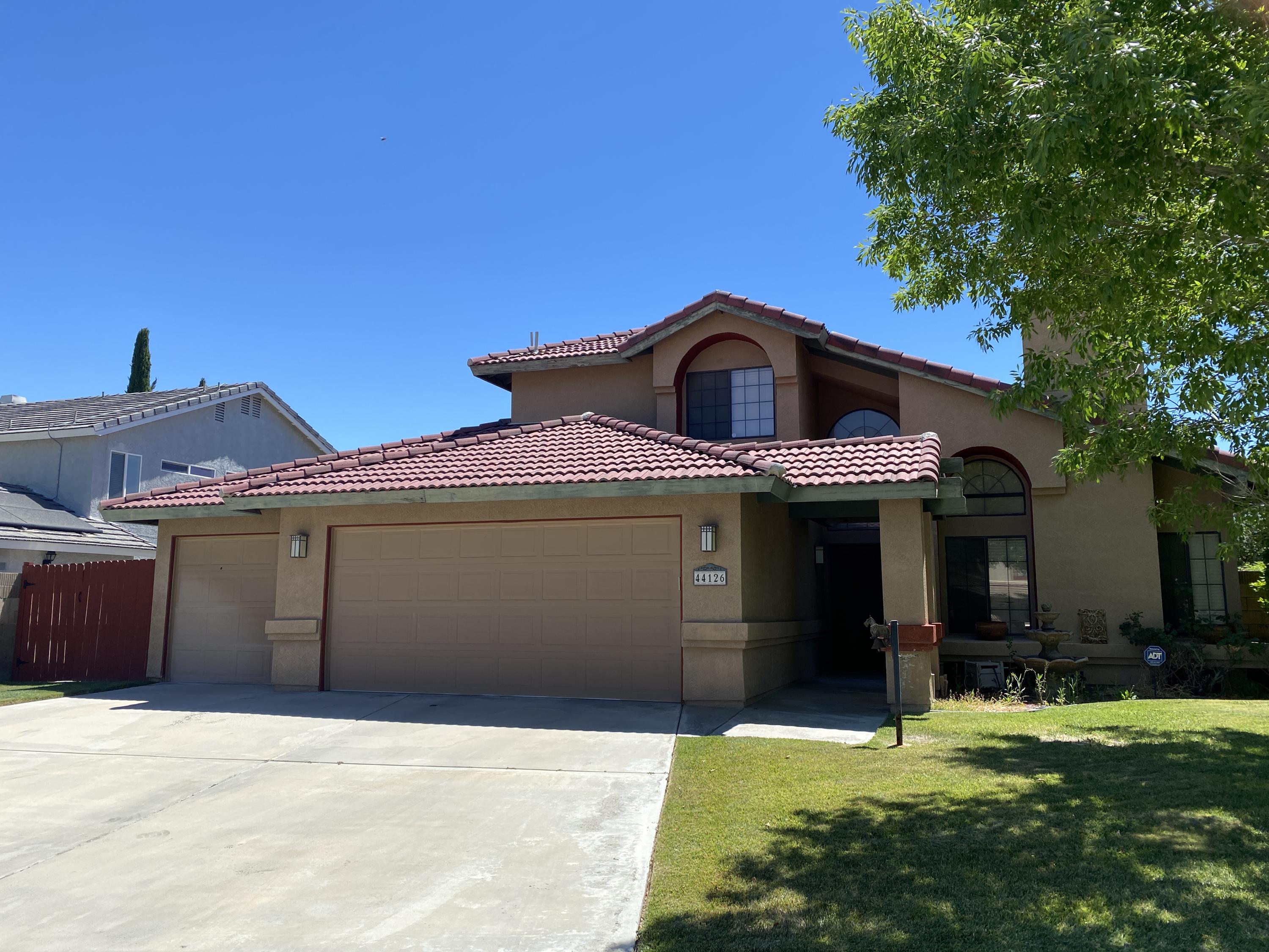 44126 Dusty Road Lancaster, CA 93536 - Photo 1 of 16 IMG_7854