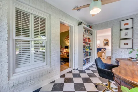 $885,000 | 5706 Kenwood Avenue, Dallas, TX 75206