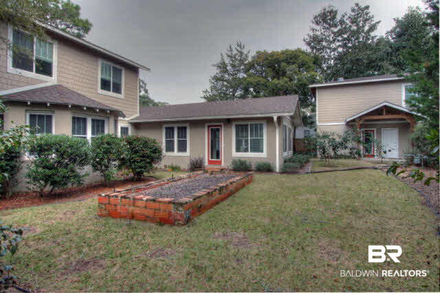 114 Powell Avenue Fairhope, AL 36532 - Photo 29 of 35 back view