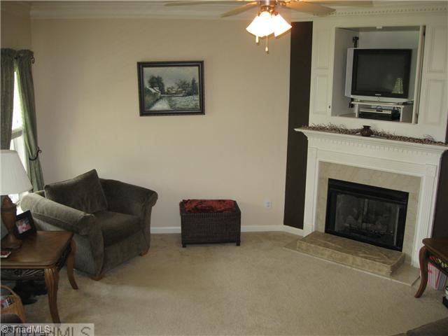 190 Southern Road Stokesdale, NC 27357 - Photo 2 of 16 Living Room.